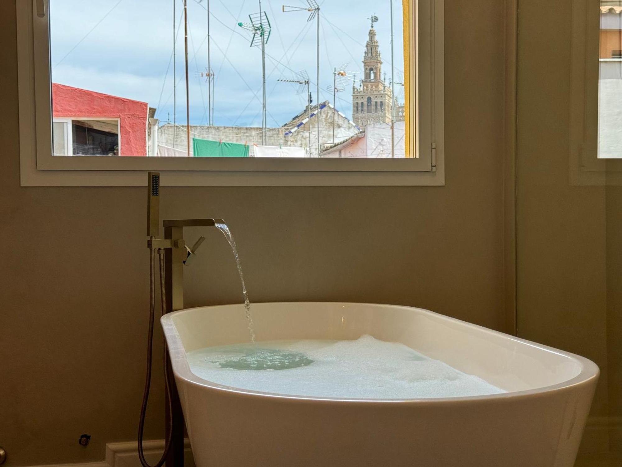 Luxury Cathedral Views In Seville Sevilha Exterior foto